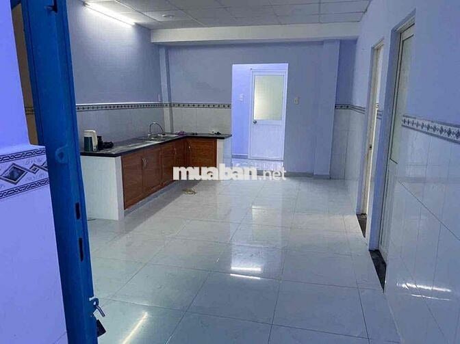 Nhà DT 6m5x20 nhà vườn . 3 p ngủ 1 wc ấp 5 xã phong phú củ