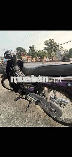 Honda Dream lùn màu Đen