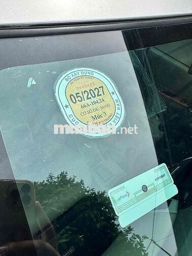Toyota Innova 2.0G 2009 Số sàn Bạc