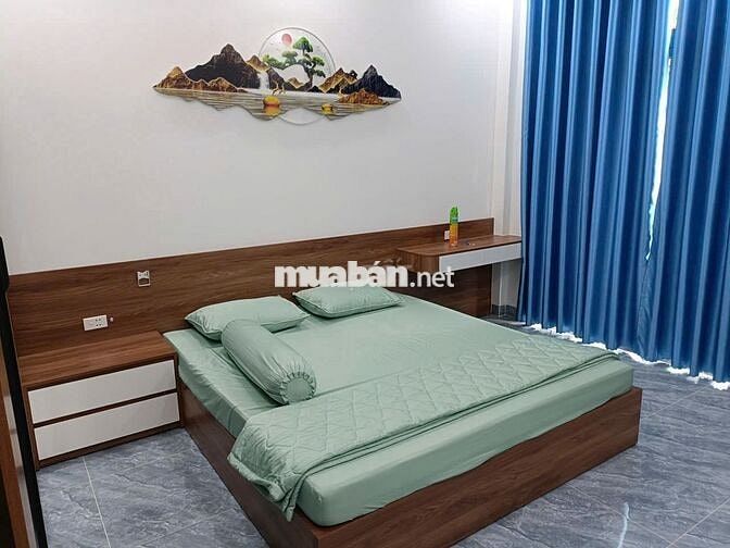 Nhà mới xây hoàn thiện, kèm nội thất,