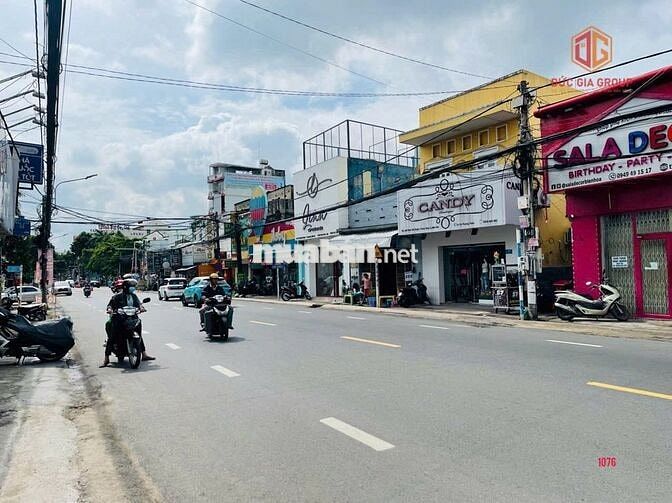 Cho thuê nhà mặt tiền Phạm Văn Thuận gần quảng trường