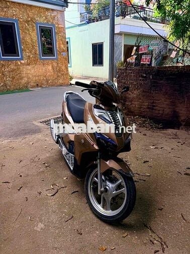 Honda Air Blade Nâu Thể thao