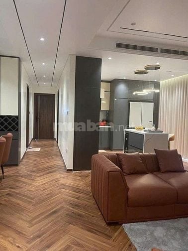 Nhà em bán lại căn hộ 155m2, 3PN góc tòa CT3-Cland 81 Lê Đức Thọ
