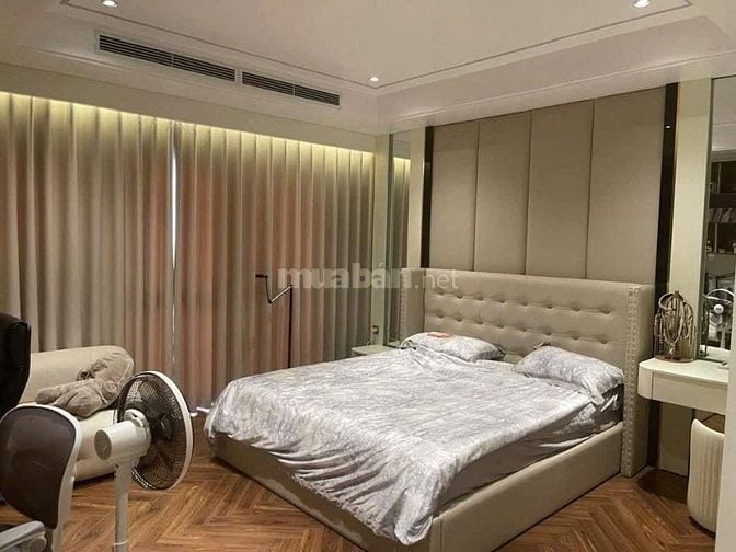 Nhà em bán lại căn hộ 155m2, 3PN góc tòa CT3-Cland 81 Lê Đức Thọ