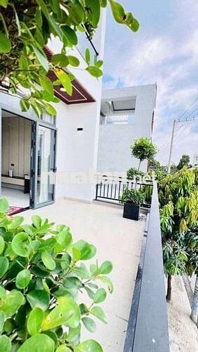 Siêu Phẩm 5m x 22m. 3 Tầng Ô Thang Máy Mặt Tiền Nhánh Thạnh Xuân 25