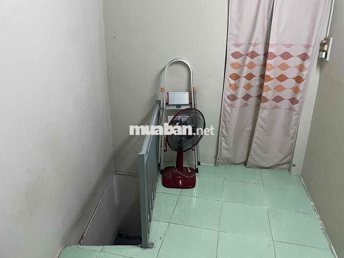 Chính chủ cho thuê nhà cấp 4 P.Bình Trị Đông hẻm xe hơi