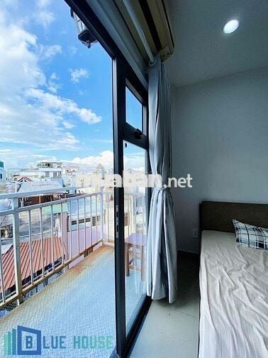 Chính chủ cho thuê Studio Ban công Full nội thất, Nguyễn Thái Bình,5tr