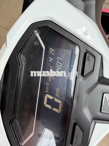 Honda Vario 2025 Hồng trắng 4000 km