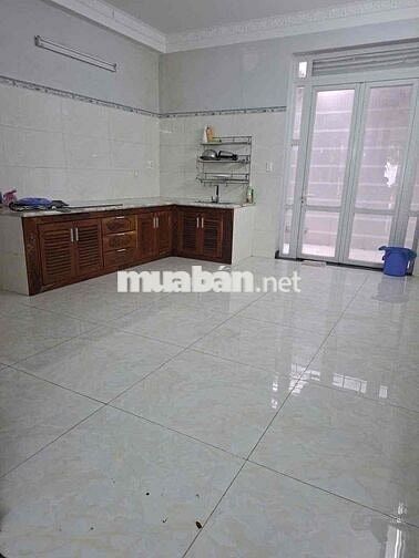 cho thuê nhà 4.5x20m, lững, 2 lầu, 5pn, đường 30m, KDC An Sương, Q12
