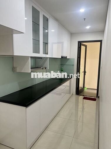 Cho thuê cao ốcB Ngô Gia Tự, Q10, 65m2, 2pn, 2wc, 10tr/th, thang máy