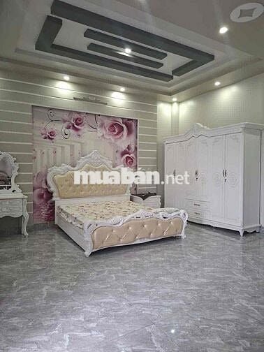 Cho thuê nhà MT Trương Thị Hoa, 8x30m, 2 lầu, TTH, Q12. Sát Metro
