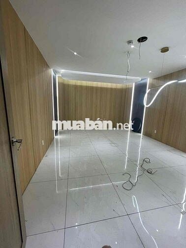 Mặt bằng Đẹp Đại Lộ Bình Dương ,Ngay Ngã 3 , 3 tầng 5,2x35m