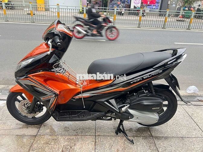 Honda Air Blade FI 2014 Cam đen