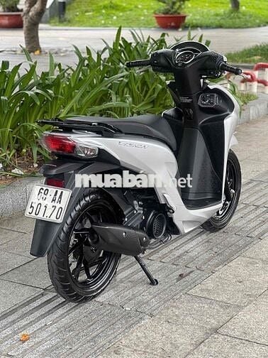 Honda Vision 2025 Đặc Biệt Đèn Led Bạc Porsche