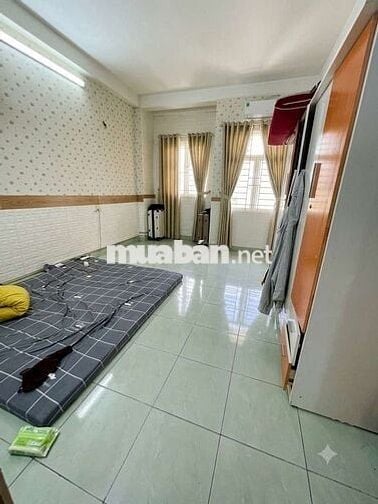 Hẻm xe hơi Lý Thái Tổ, 3pn 3wc, 4 tầng, nhà sạch, ở ngay chỉ 18tr TL