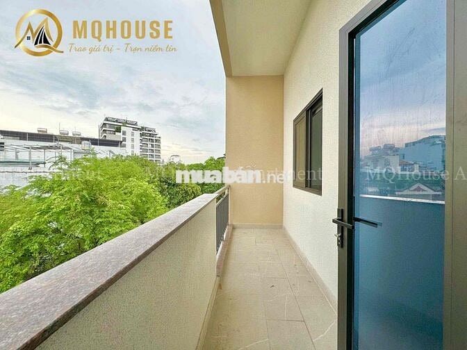 CHO THUÊ CĂN HỘ 40m2 BAN CÔNG SIÊU THOÁNG NGAY VÒNG XOAY DÂN CHỦ