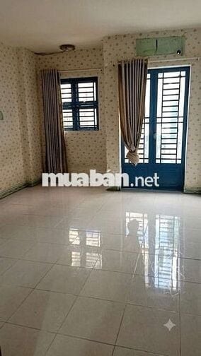Hẻm xe hơi Lý Thái Tổ, 3pn 3wc, 4 tầng, nhà sạch, ở ngay chỉ 18tr TL