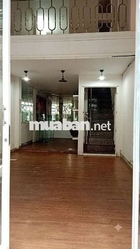 Hẻm xe hơi Lý Thái Tổ, 3pn 3wc, 4 tầng, nhà sạch, ở ngay chỉ 18tr TL