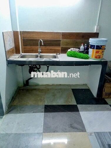 Nhà mới cho thuê có gác lửng dt : 5m x 5,5m p-Tân thới Hiệp cũ