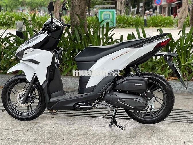 Vario 125 smarkey đời 2026 trắng odo 800km