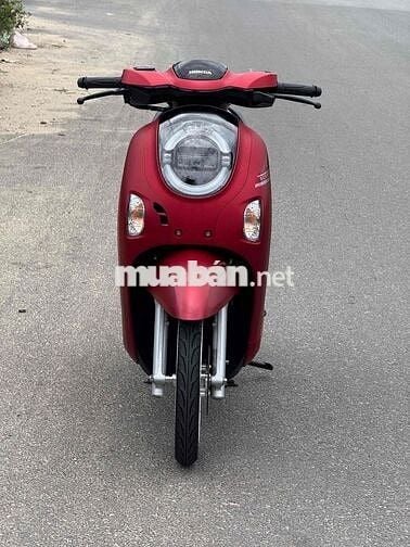 Scoopy 2025 khoá smatkey odo 9 ngàn cây đã lên mâm