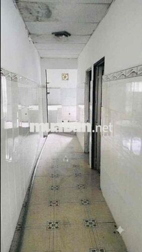 3 TỶ BÁN NHÀ ĐẶNG THÚC VỊNH 68m2 - HẺM Ô TÔ - CẤP 4 - 3PN - SHR .