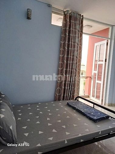 Phòng Ban Công, thoáng rộng, nội thất cơ bản