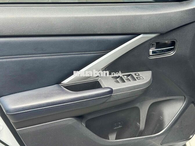 Mitsubishi Xpander Cross 2024 Trắng 46.000 km