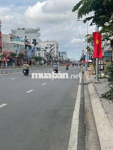 CHO THUÊ NHÀ GÓC 2 MẶT TIỀN ĐƯỜNG TÂN KỲ TÂN QUÝ 4,2X17M CẤP 4 SUỐT