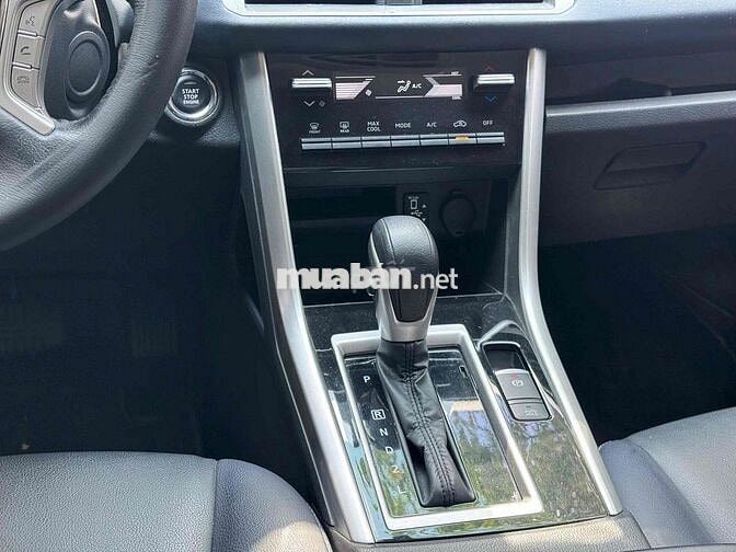 Mitsubishi Xpander Cross 2024 Trắng 46.000 km