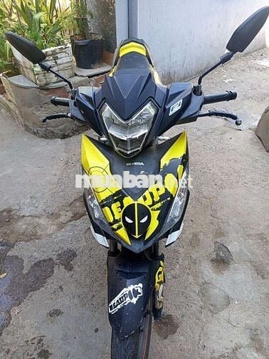 Honda Winner 150 V1 Smartkey 2018 Đen Vàng