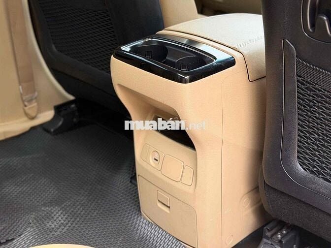 KIA Sedona 2018 2.2 Full Dầu XE 1 CHỦ RẤT MỚI