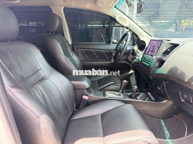 Toyota Fortuner Sportivo 2016 4x4 Tự Động BẢO HÀNH