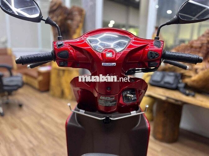 Honda Vision 2018 chính chủ biển SG máy bao zin