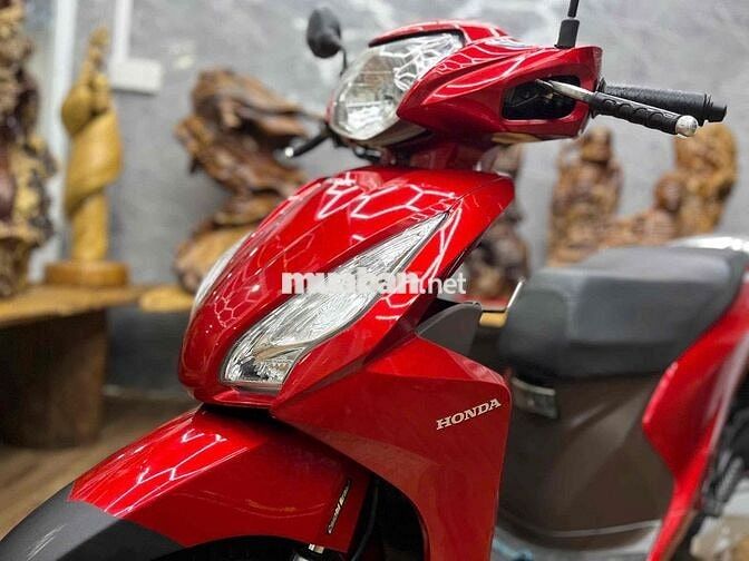 Honda Vision 2018 chính chủ biển SG máy bao zin