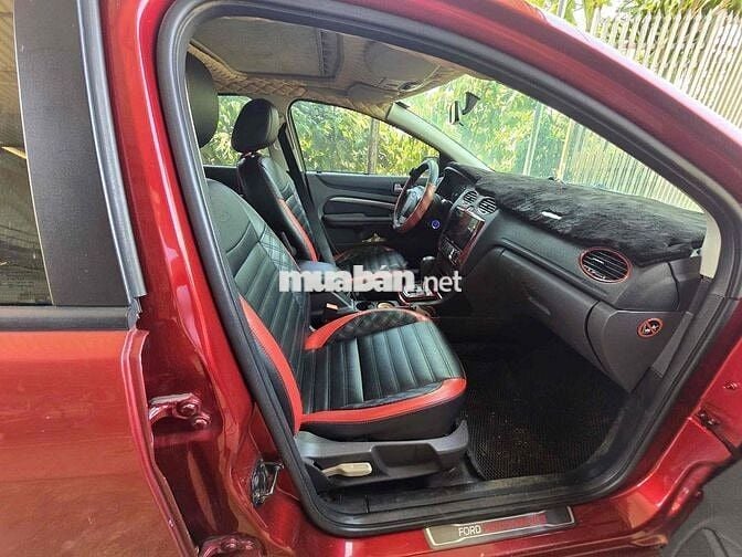 Ford Focus 2007 Đỏ 5 chỗ Việt Nam