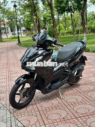 Honda Air Blade 125 Đen bóng 32000 km