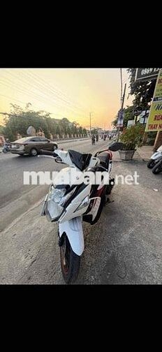 Yamaha Nouvo Trắng