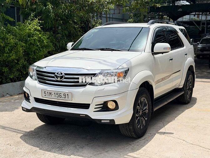 Toyota Fortuner Sportivo 2016 4x4 Tự Động BẢO HÀNH