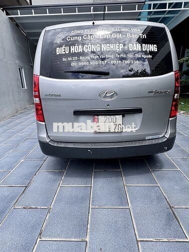 Hyundai Starex 2016 6 chỗ Bạc