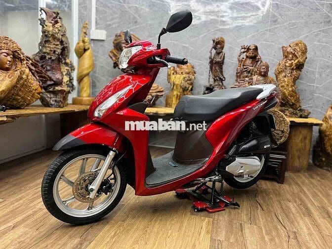 Honda Vision 2018 chính chủ biển SG máy bao zin