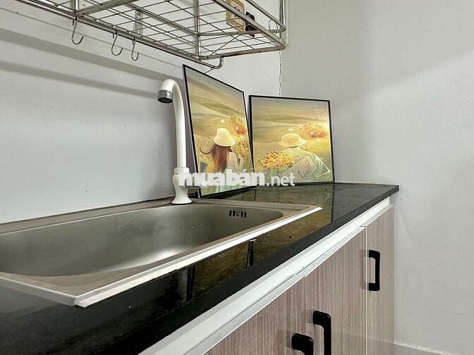 Duplex full nội thất, máy lạnh, tách bếp,...