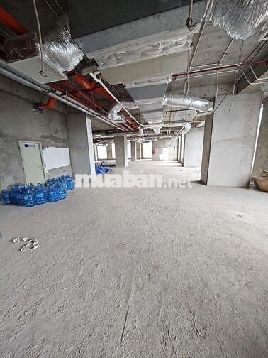 SÀN TT THƯƠNG MẠI - TỔNG 2700M2 - CÓ PCCC ĐẦY ĐỦ