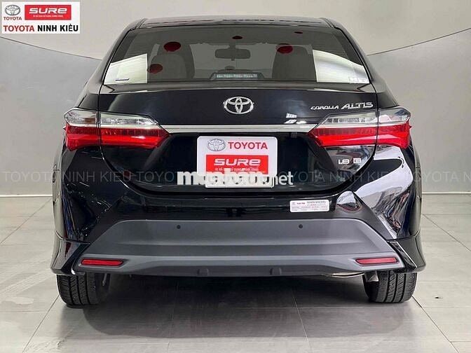 TOYOTA ALTIS 1.8E 2020 ODO 9000km -SIÊU CỌP