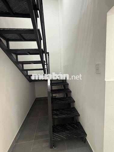 cho thuê nhà mặt tiền 37 lê quốc trinh phú thọ hoà tân phú giá 15tr