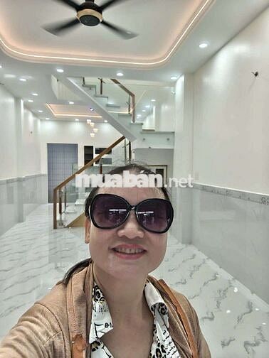 Hẻm xe hơi 70 M2 , chỉ 4,3 tỷ 