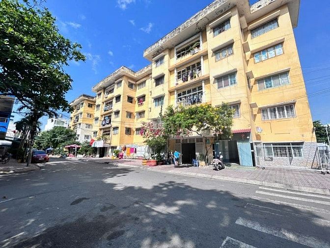 Shophouse  - CC Bùi Minh Trực P6 Q8 - 45,5m2 SHR  Căn góc 2 mặt tiền