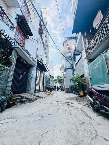 Nhà Trung Tâm Bình Thạnh siêu đẹp giảm giá mạnh siêu đẹp