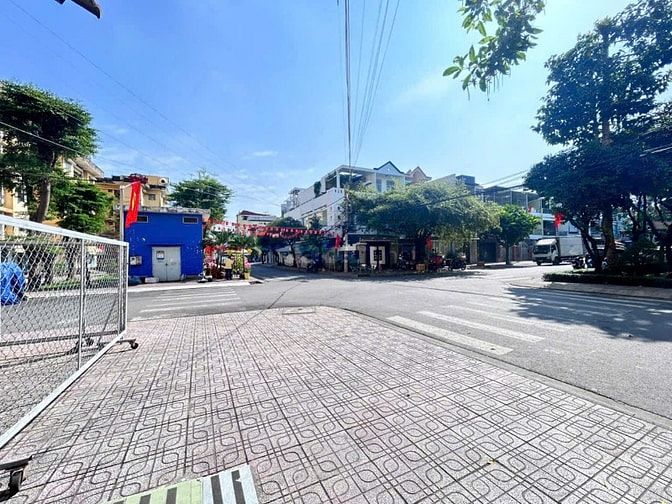 Shophouse  - CC Bùi Minh Trực P6 Q8 - 45,5m2 SHR  Căn góc 2 mặt tiền