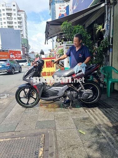 Yamaha Nouvo 4 Thể thao màu Đen